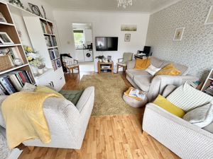 Lounge- click for photo gallery